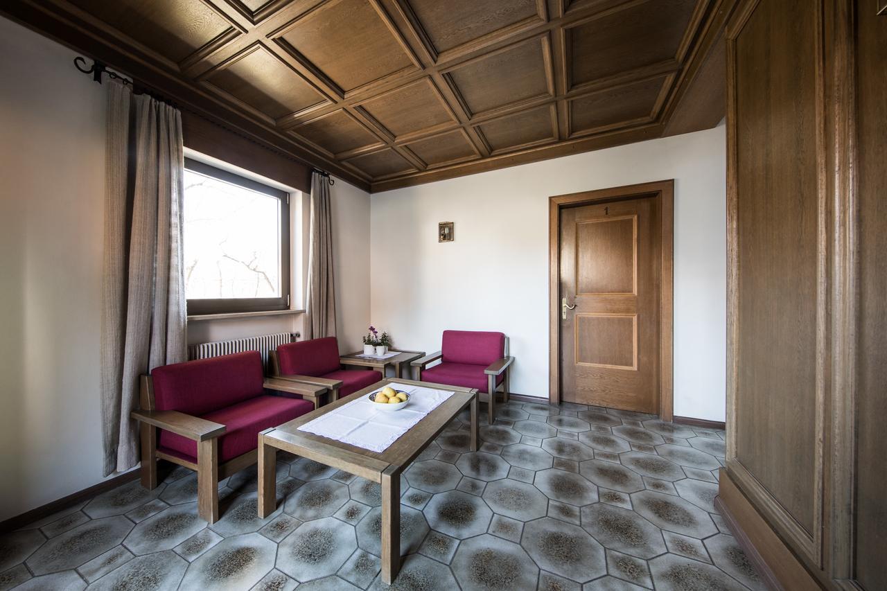 Apartments Feyerlin ラナ エクステリア 写真